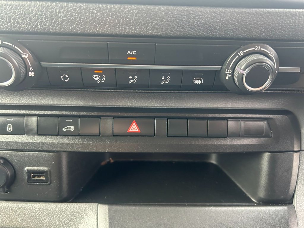 Used Vauxhall Vivaro 2022 for sale - 76962475: Photo 12