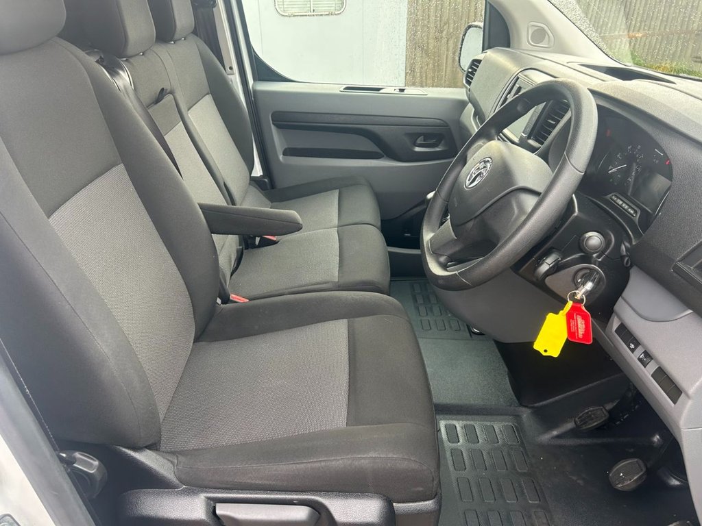 Used Vauxhall Vivaro 2022 for sale - 76962475: Photo 6