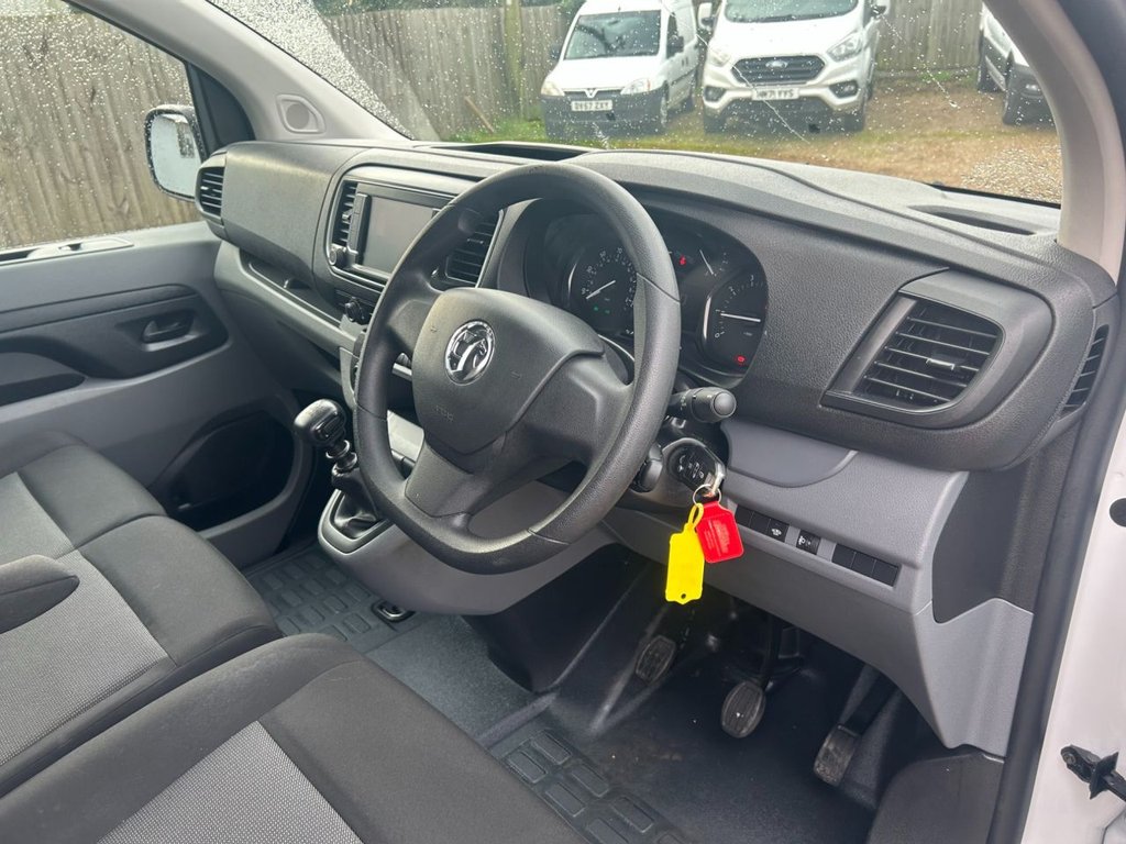 Used Vauxhall Vivaro 2022 for sale - 76962475: Photo 7