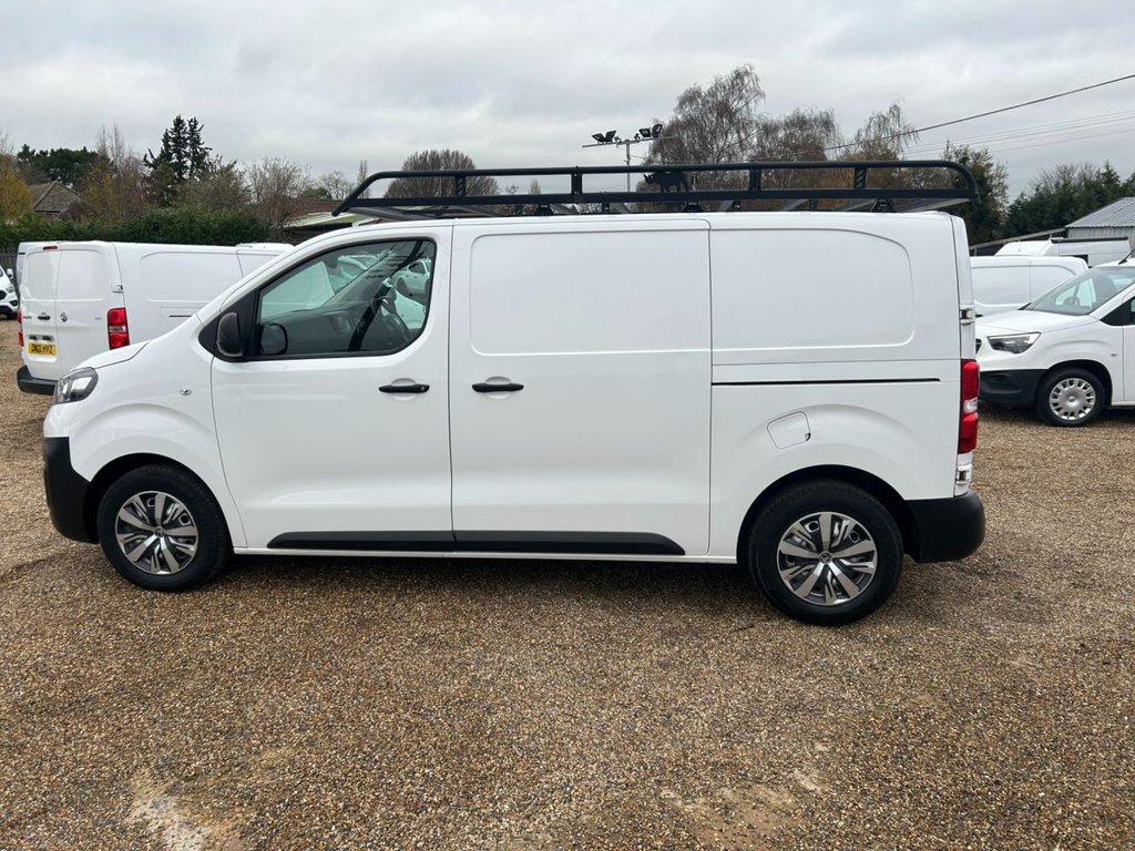 Used Vauxhall Vivaro 2022 for sale - 76724670: Photo 27