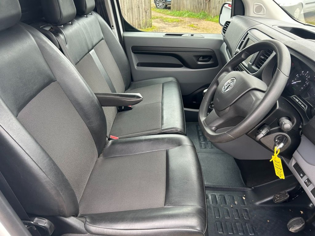 Used Vauxhall Vivaro 2022 for sale - 76724670: Photo 6