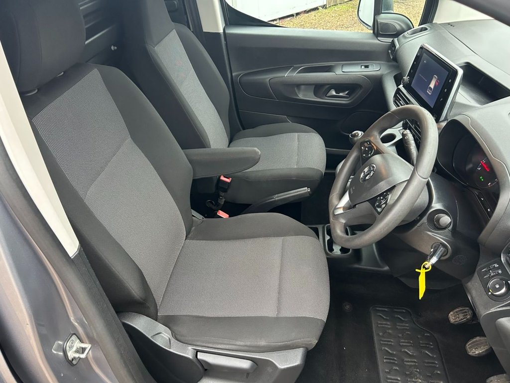 Used Vauxhall Combo 2021 for sale - 76820720: Photo 6
