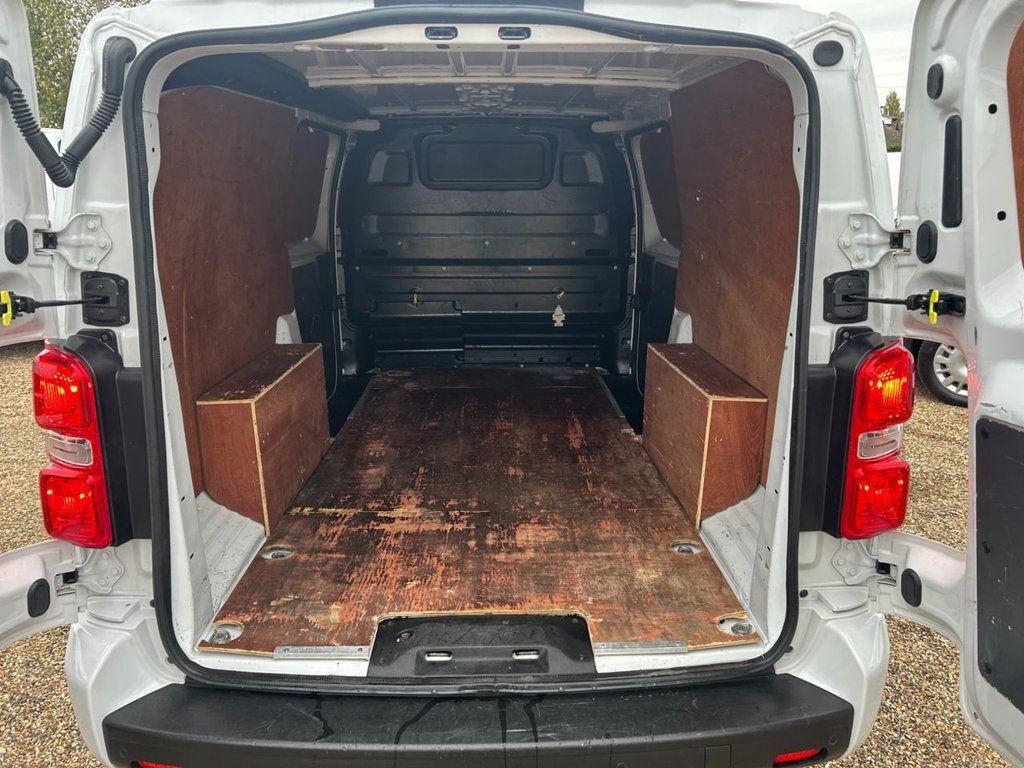 Used Vauxhall Vivaro 2022 for sale - 76417834: Photo 18