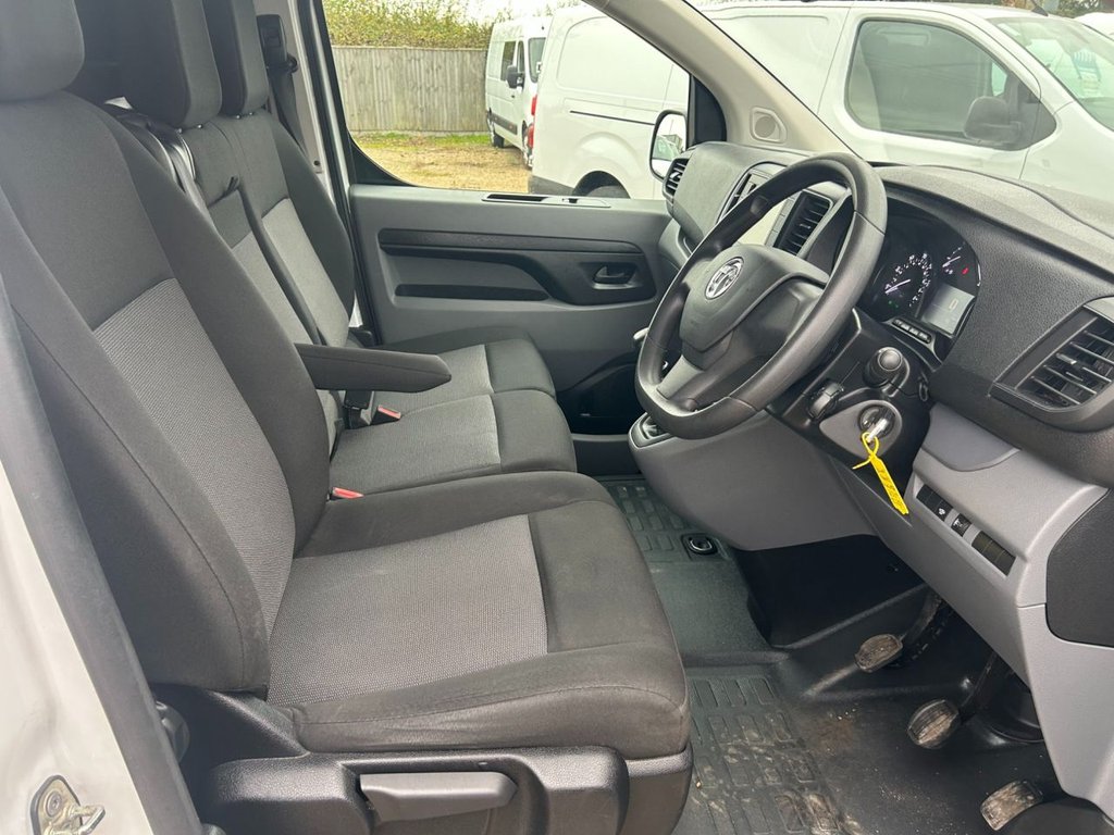 Used Vauxhall Vivaro 2022 for sale - 76417834: Photo 5