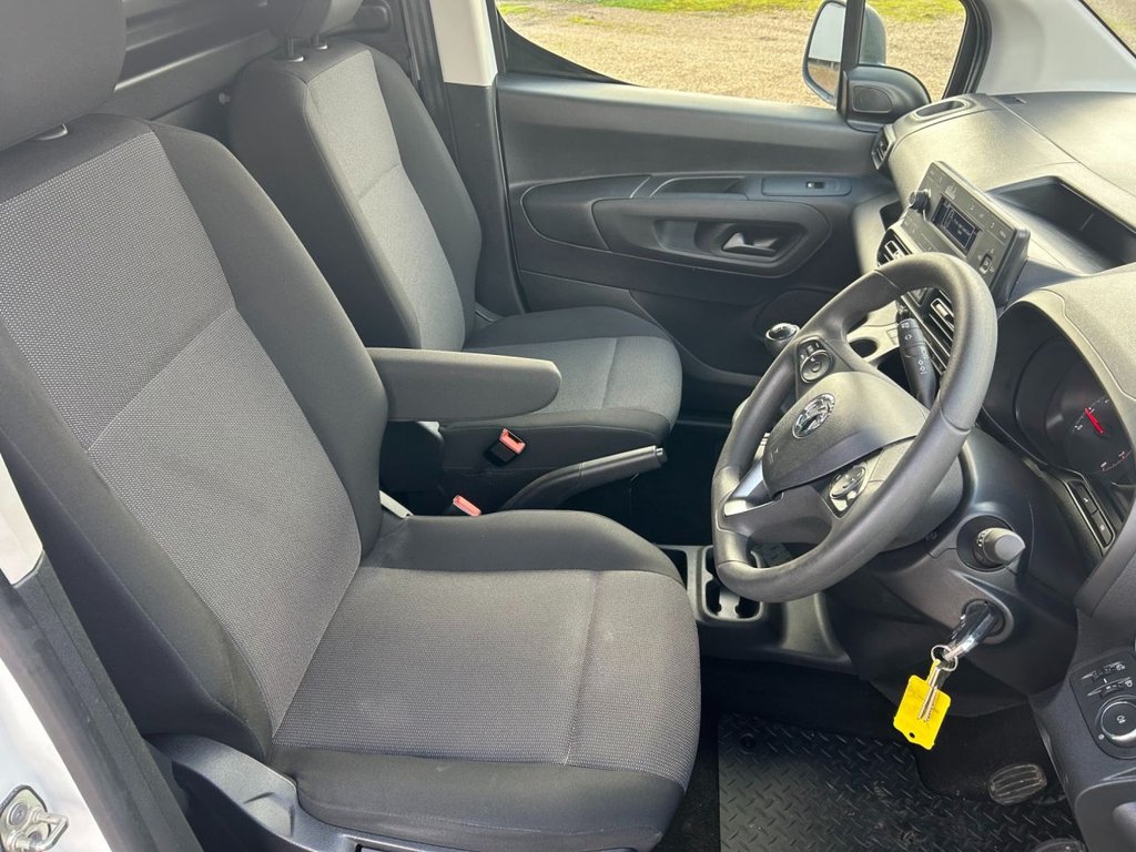 Used Vauxhall Combo 2021 for sale - 76698479: Photo 6