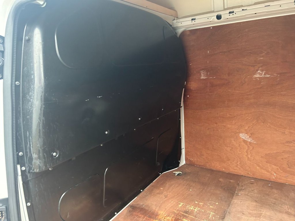 Used Volkswagen Transporter 2019 for sale - 77139916: Photo 20