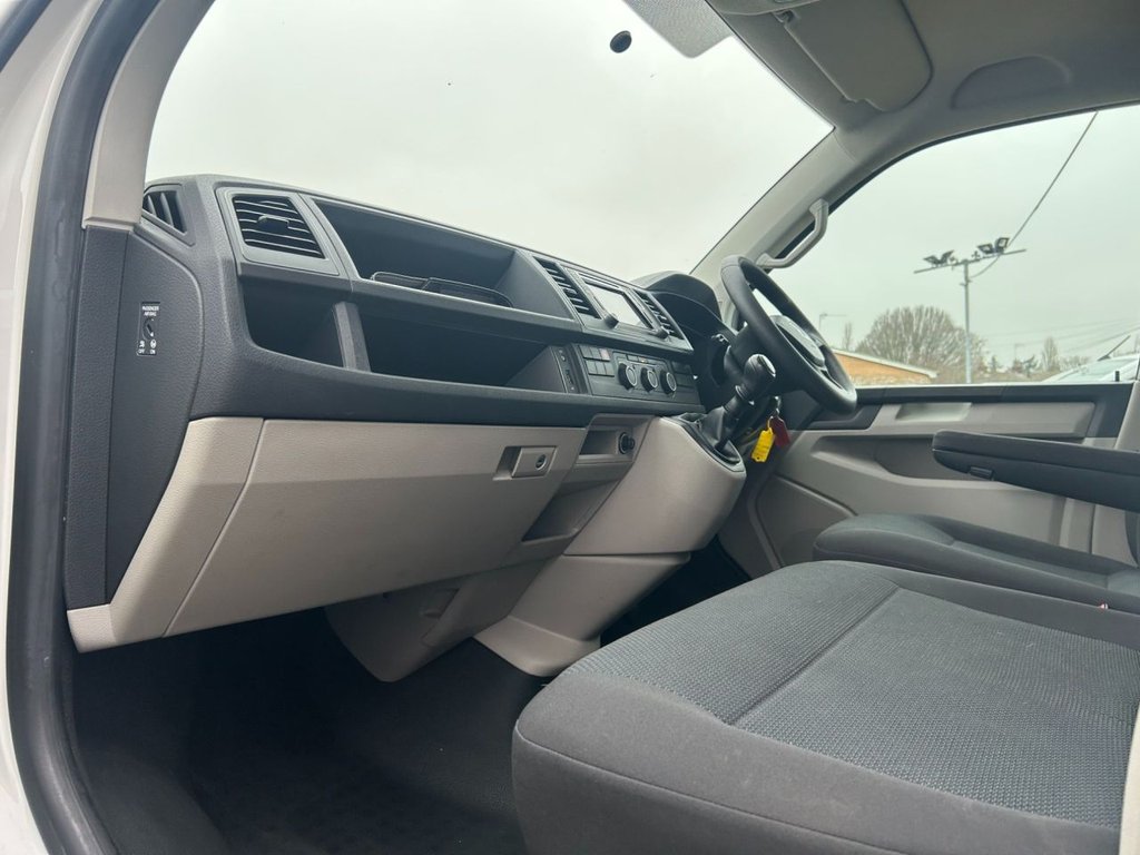 Used Volkswagen Transporter 2019 for sale - 77139916: Photo 24