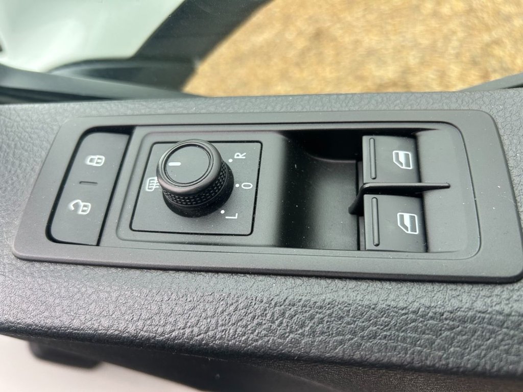 Used Volkswagen Transporter 2019 for sale - 77139916: Photo 6