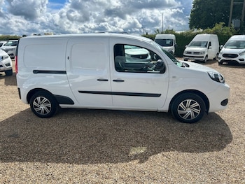 Used Nissan NV250 2020 for sale - 78583192: Photo