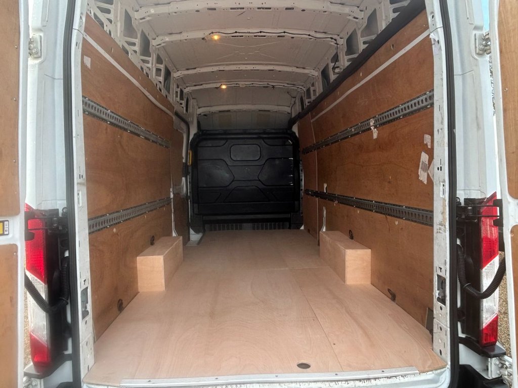 Used Ford Transit 2022 for sale - 77369390: Photo 17