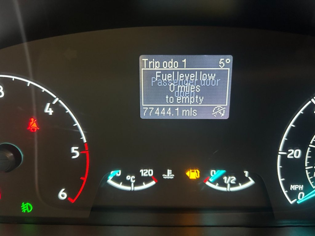 Used Ford Transit Custom 2023 for sale - 76711386: Photo 17