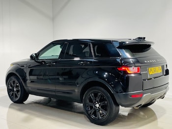 Used Land Rover Range Rover Evoque 2016 for sale - 77048599: Photo