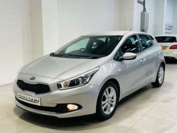 Used Kia Ceed 2014 for sale - 74244450: Photo