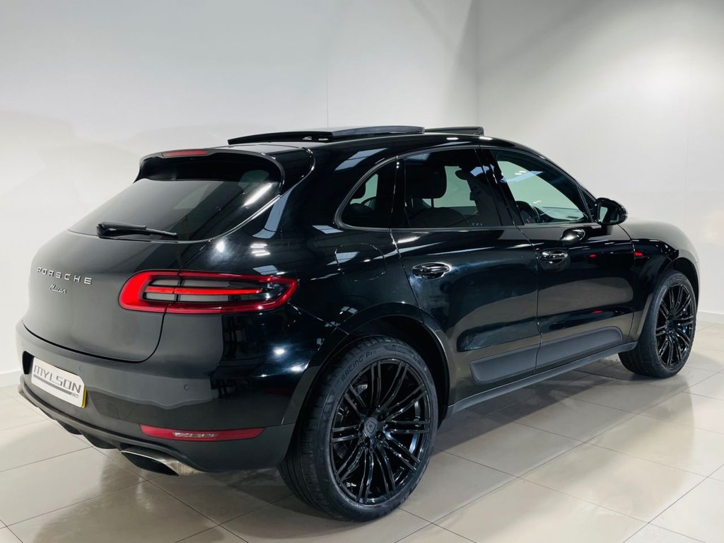 Used Porsche Macan 2018 for sale - 77256181: Photo 32