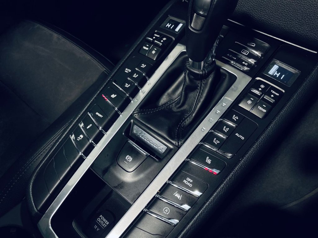 Used Porsche Macan 2018 for sale - 77256181: Photo 9