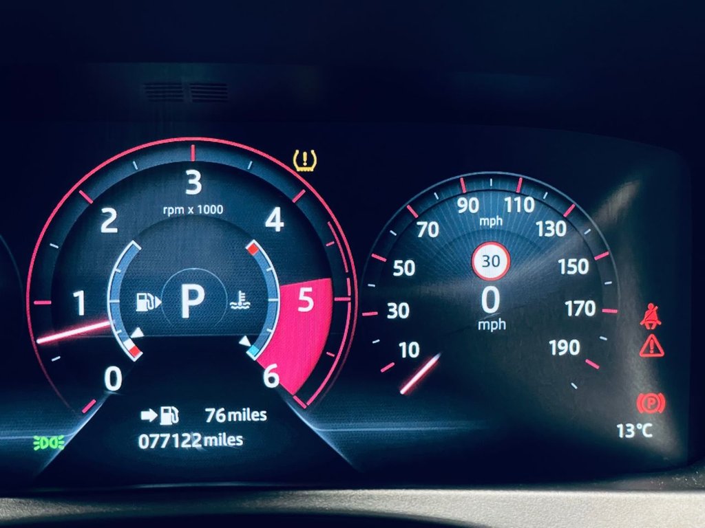 Used Jaguar F-Pace 2017 for sale - 77048969: Photo 17