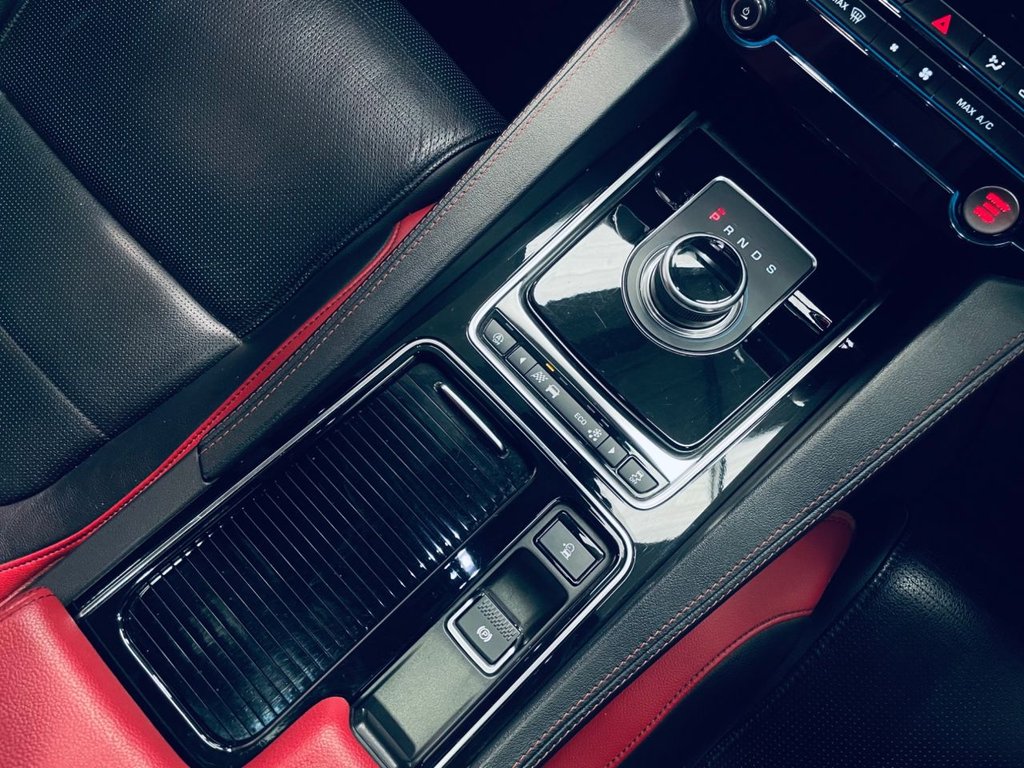 Used Jaguar F-Pace 2017 for sale - 77048969: Photo 20