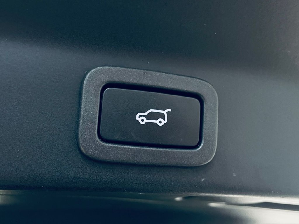 Used Jaguar F-Pace 2017 for sale - 77048969: Photo 25