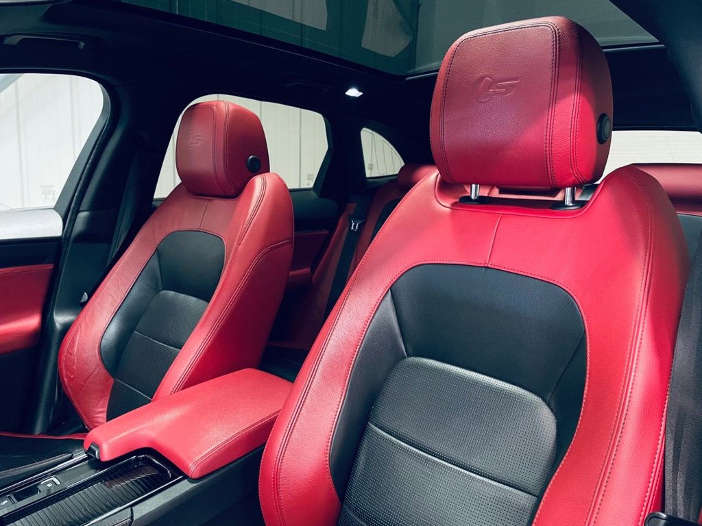 Used Jaguar F-Pace 2017 for sale - 77048969: Photo 6