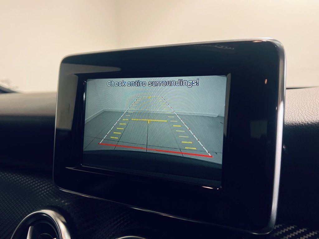 Used Mercedes-Benz A-Class 2015 for sale - 76389831: Photo 2