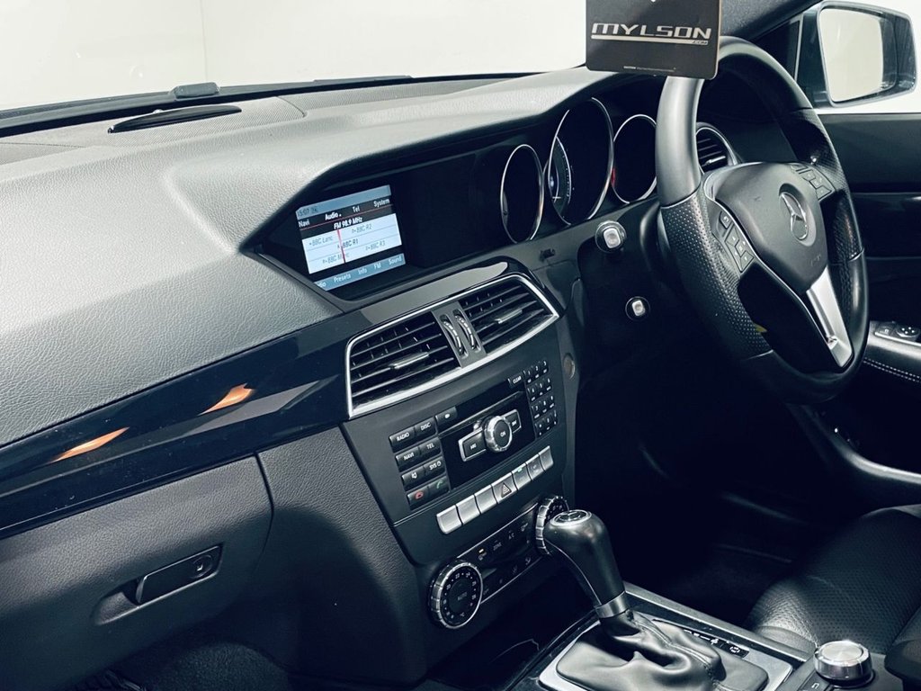 Used Mercedes-Benz C Class 2013 for sale - 77152948: Photo 16