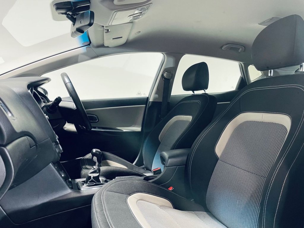 Used Kia Ceed 2015 for sale - 76841593: Photo 4