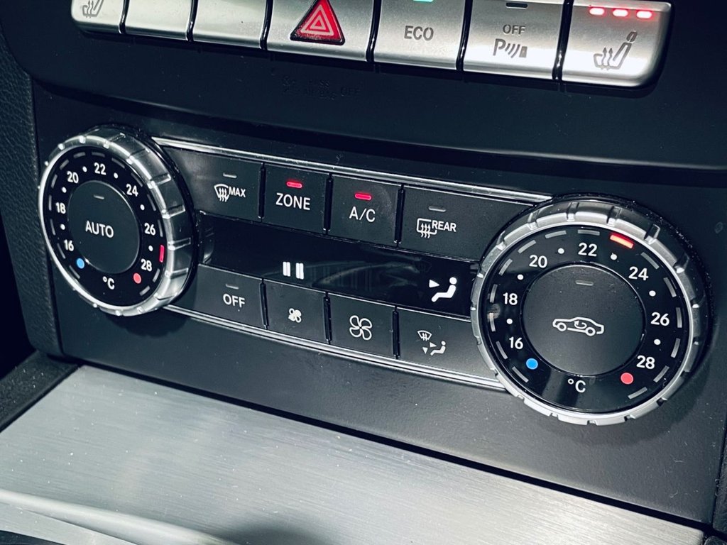 Used Mercedes-Benz C Class 2015 for sale - 77048941: Photo 16