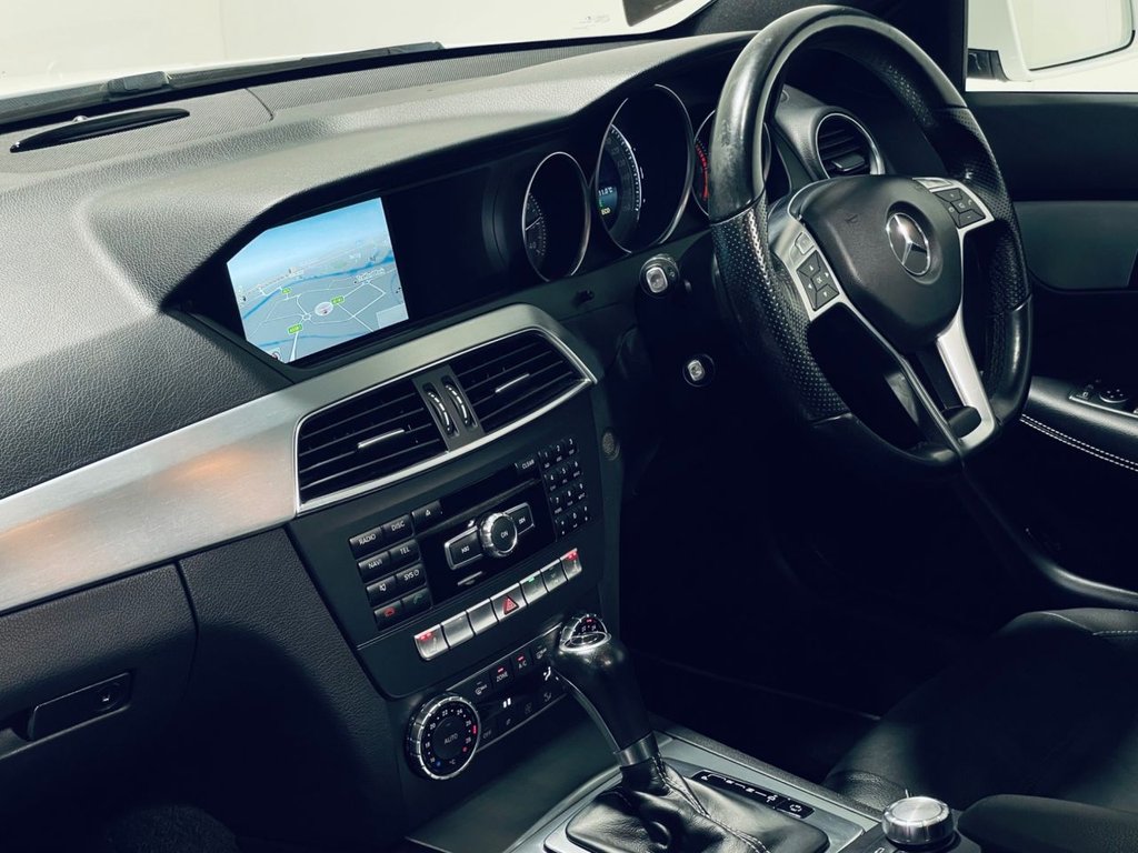 Used Mercedes-Benz C Class 2015 for sale - 77048941: Photo 21