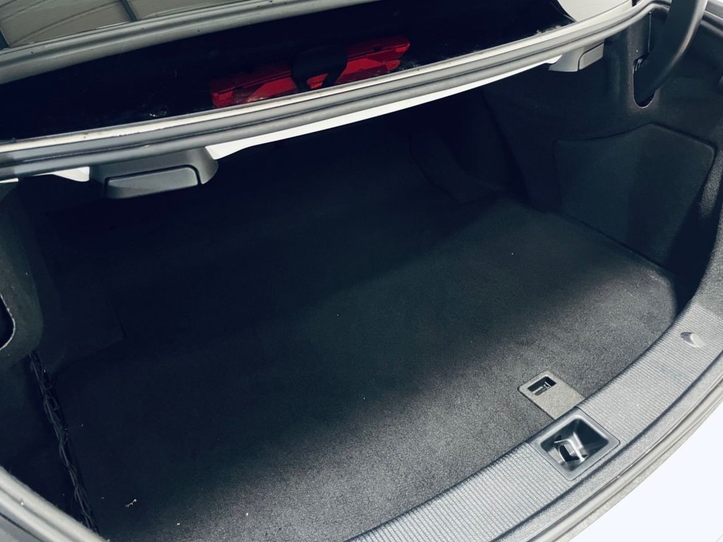 Used Mercedes-Benz C Class 2015 for sale - 77048941: Photo 26