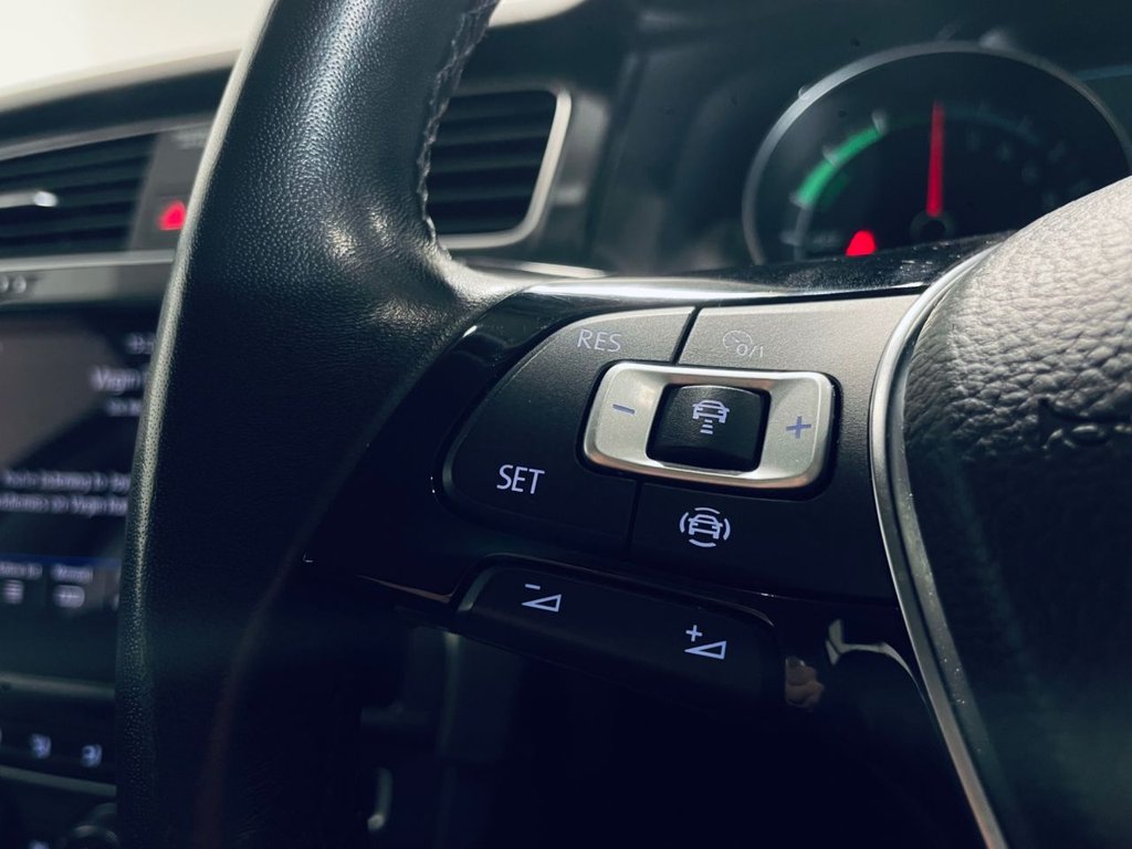 Used Volkswagen Golf 2020 for sale - 77049077: Photo 11