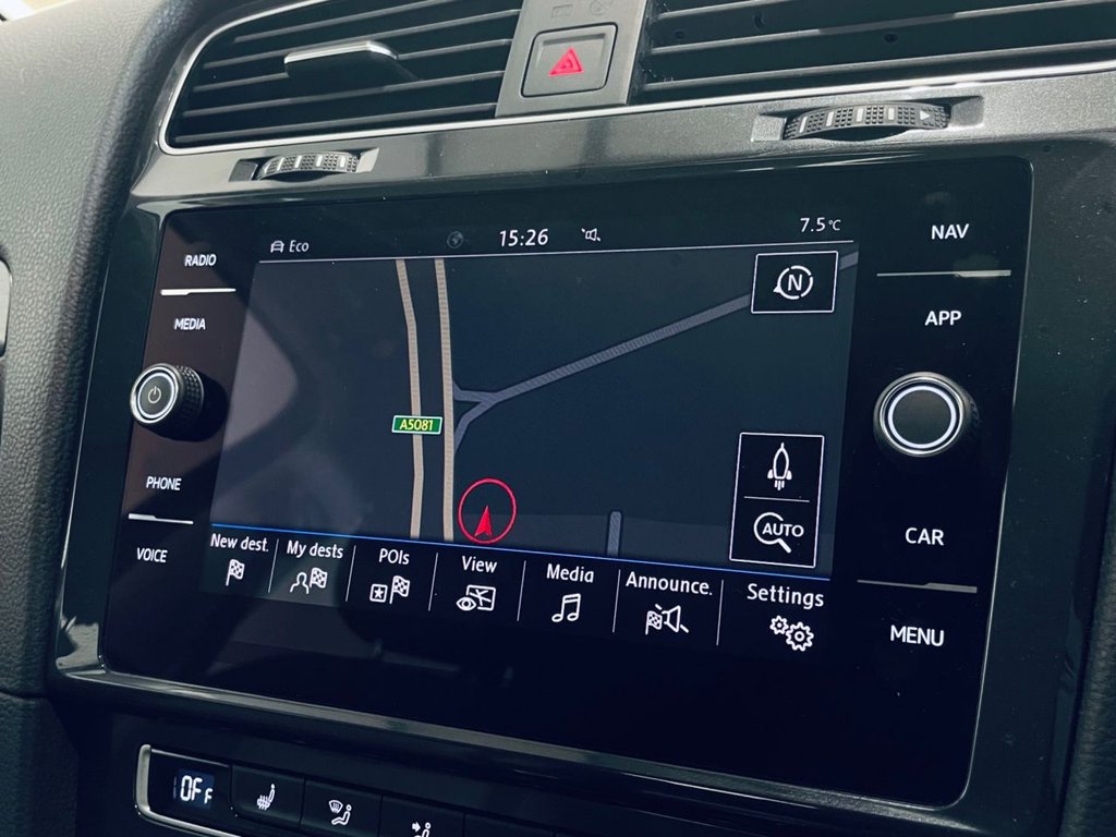 Used Volkswagen Golf 2020 for sale - 77049077: Photo 2