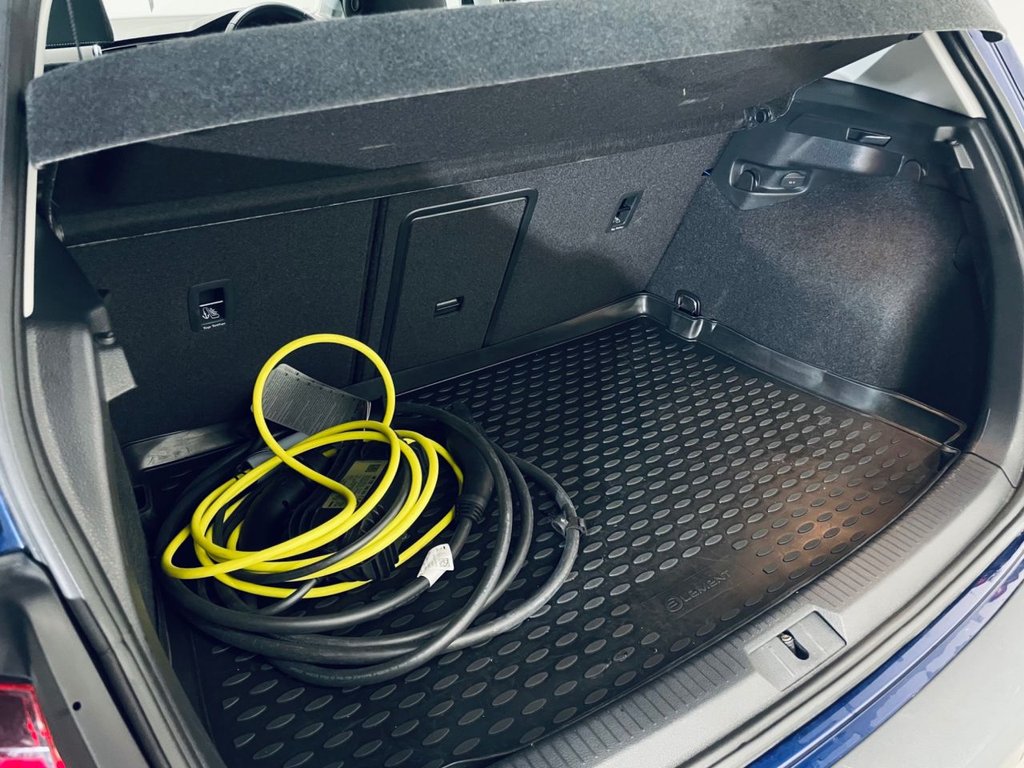 Used Volkswagen Golf 2020 for sale - 77049077: Photo 23