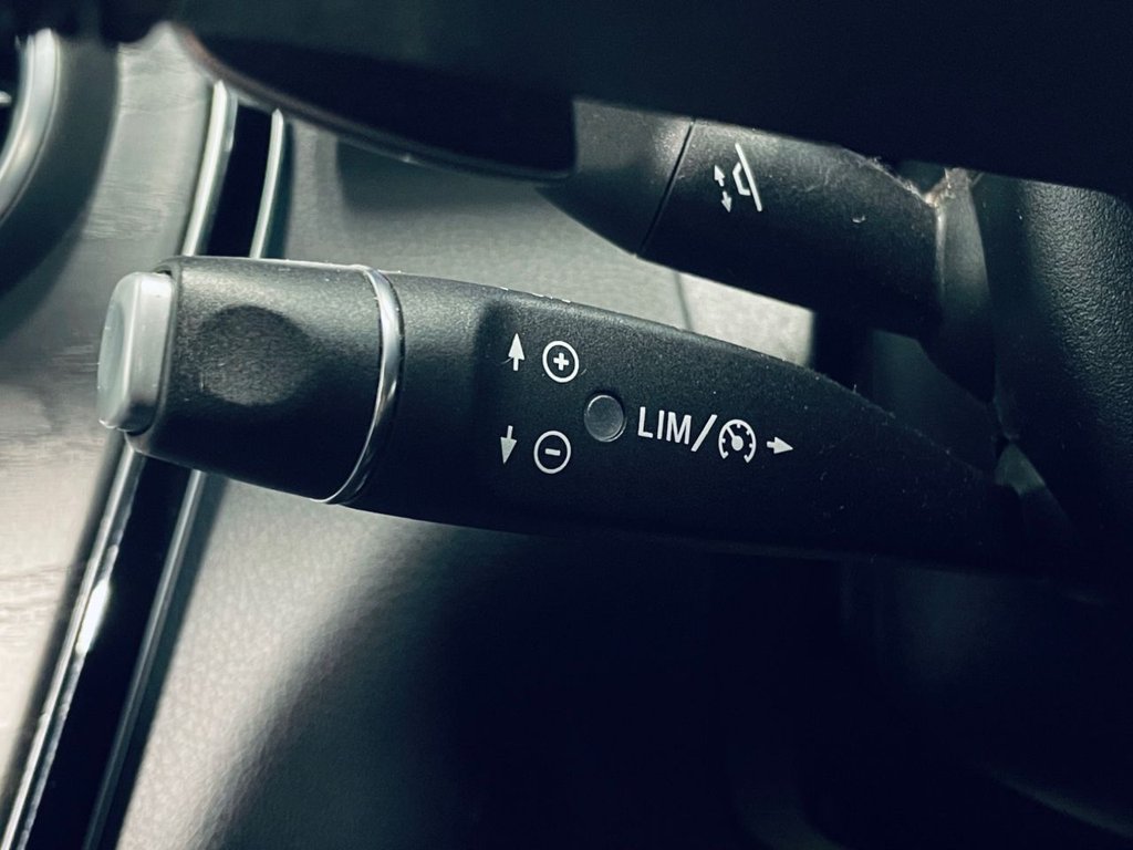 Used Mercedes-Benz C Class 2018 for sale - 77477753: Photo 13