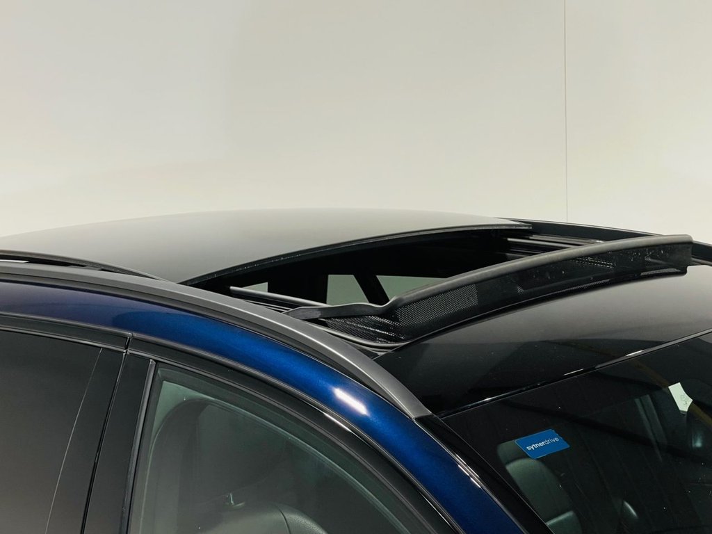 Used Mercedes-Benz C Class 2018 for sale - 77477753: Photo 2