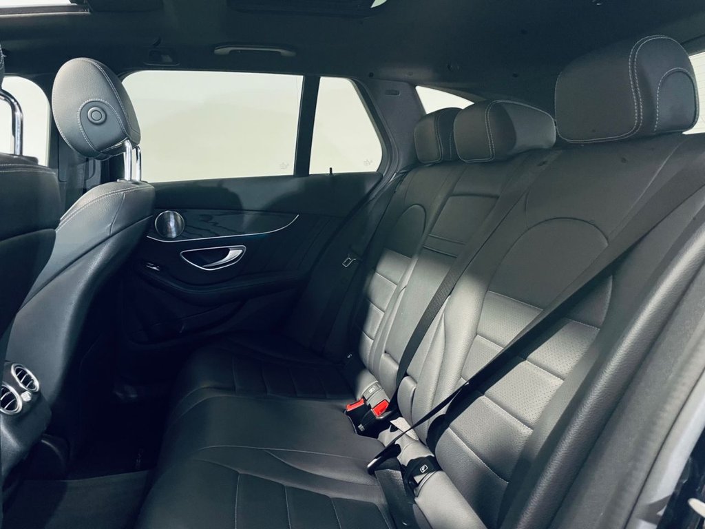 Used Mercedes-Benz C Class 2018 for sale - 77477753: Photo 5