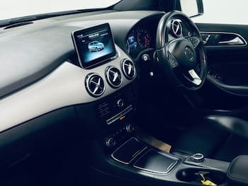 Used Mercedes-Benz B Class 2015 for sale - 79695010: Photo