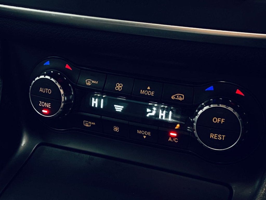 Used Mercedes-Benz CLA 2014 for sale - 77048971: Photo 13