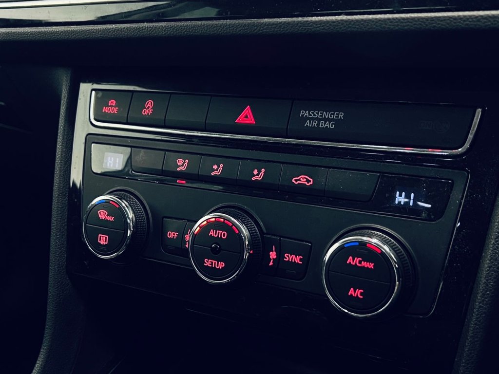 Used SEAT Leon 2018 for sale - 76546743: Photo 18