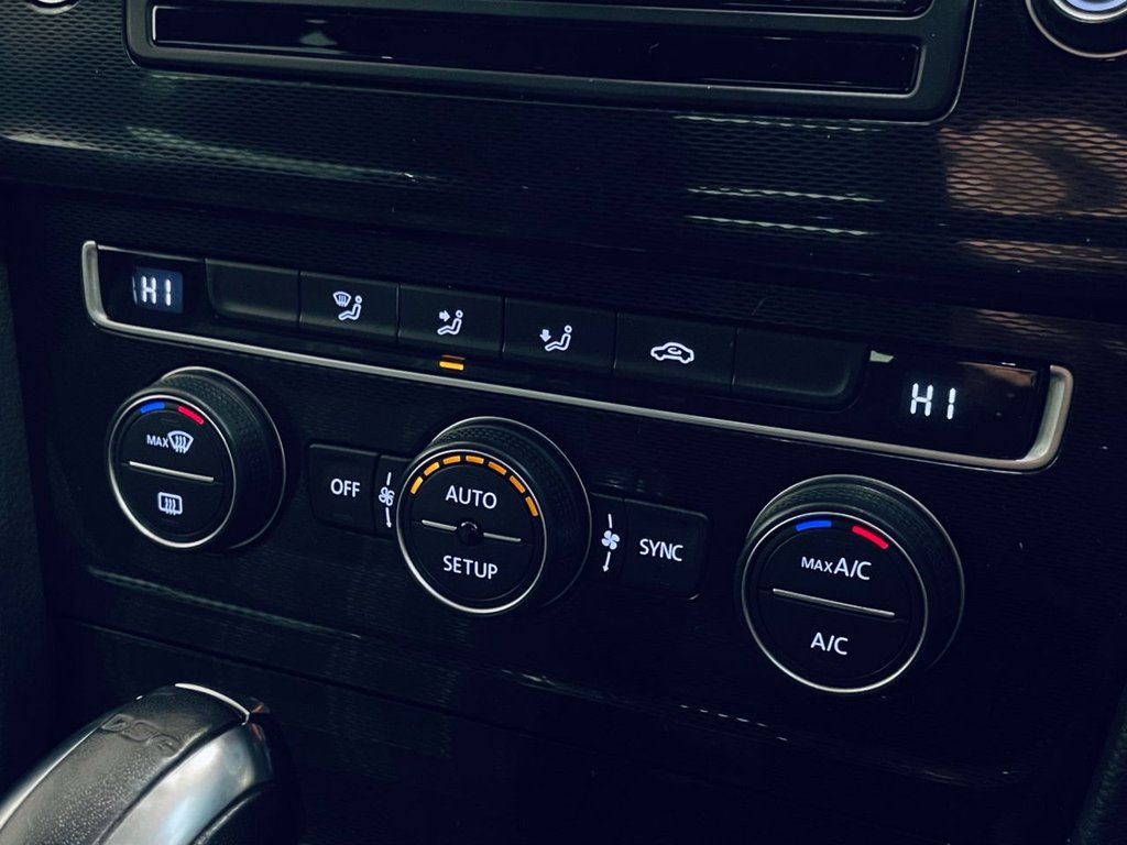 Used Volkswagen Golf 2014 for sale - 77122039: Photo 16