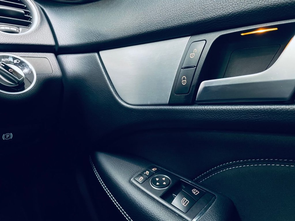 Used Mercedes-Benz C Class 2014 for sale - 77256092: Photo 17