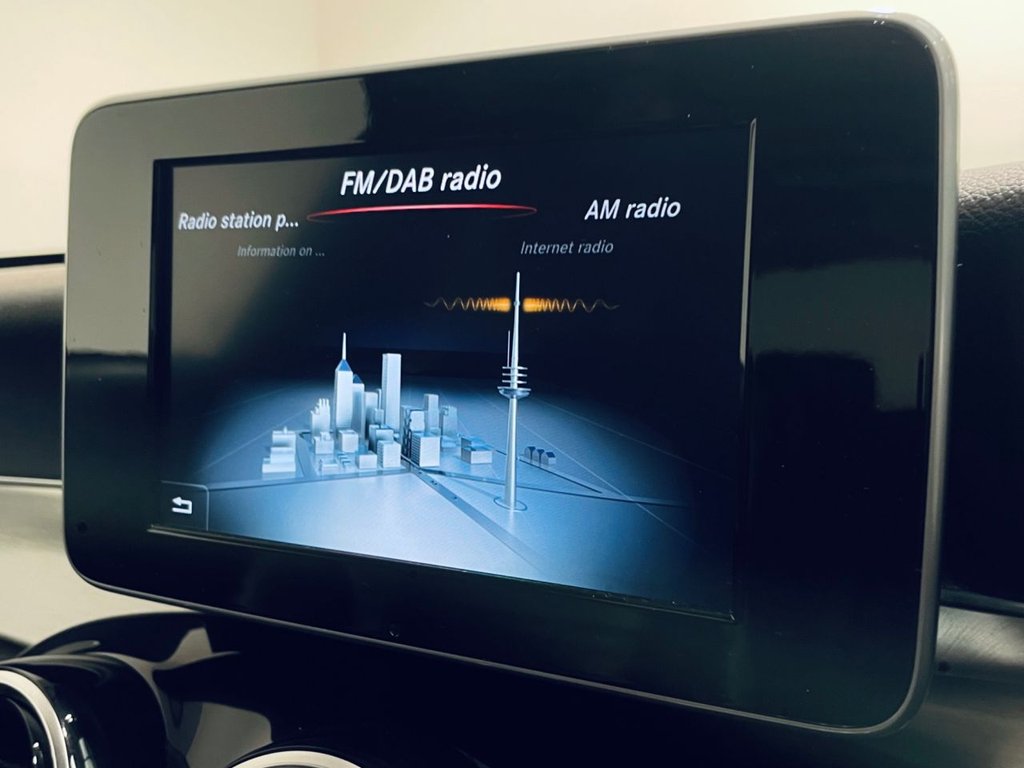 Used Mercedes-Benz C Class 2015 for sale - 77779917: Photo 18