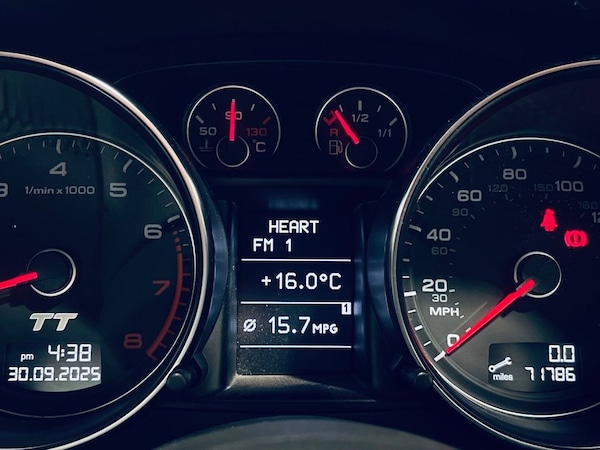 Used Audi TT 2011 for sale - 76190829: Photo 10