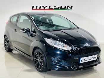 Used Ford Fiesta 2015 for sale - 78663918: Photo