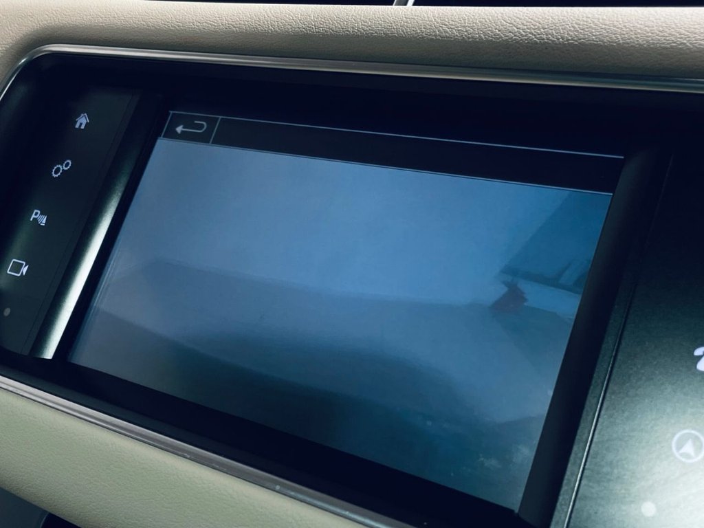 Used Land Rover Range Rover Sport 2016 for sale - 77583135: Photo 16