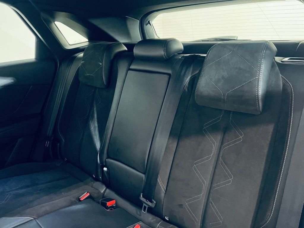 Used DS Automobiles DS 7 Crossback 2018 for sale - 76474624: Photo 8