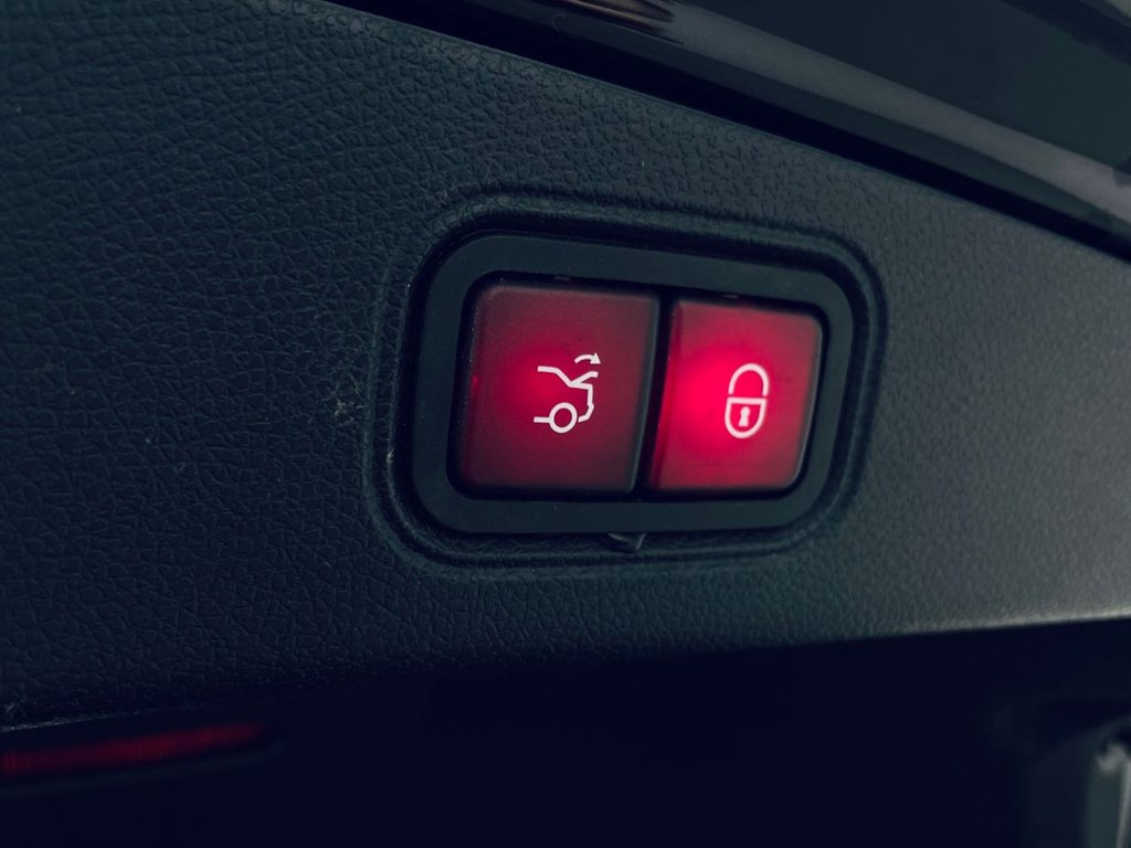 Used Mercedes-Benz E Class 2018 for sale - 77627406: Photo 29