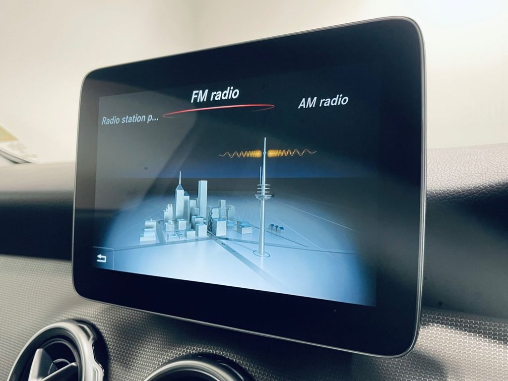 Used Mercedes-Benz GLA 2018 for sale - 77341579: Photo 18