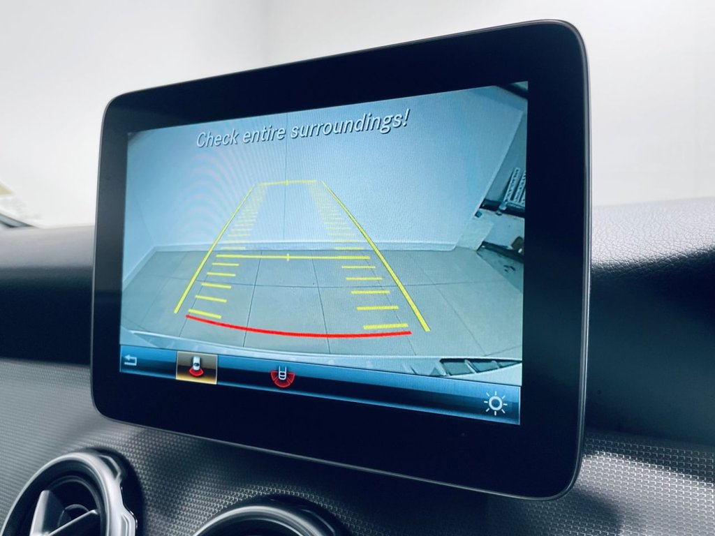 Used Mercedes-Benz GLA 2018 for sale - 77341579: Photo 2