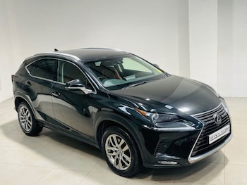 2018 (18) - 300h 2.5 Luxury 5dr CVT [Premium Nav]