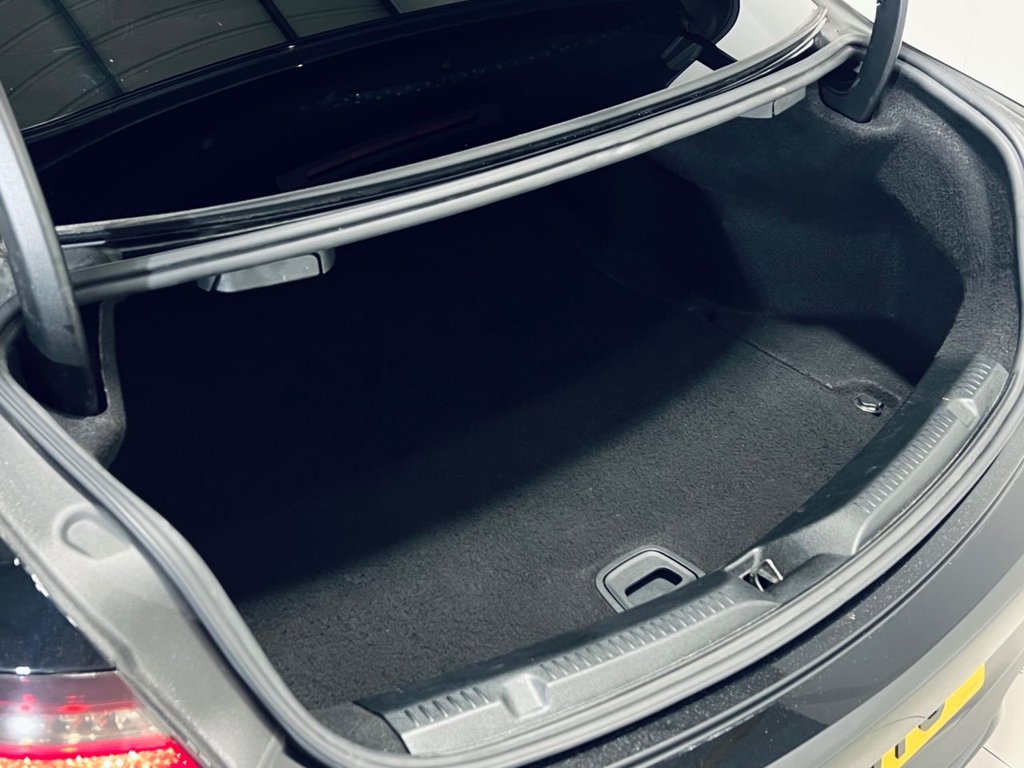 Used Mercedes-Benz E Class 2018 for sale - 77780134: Photo 17